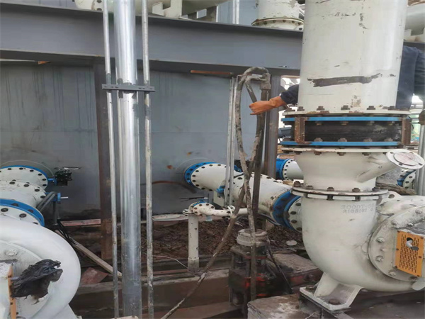 湖滨设备基础沉降下沉注浆加固增加荷载